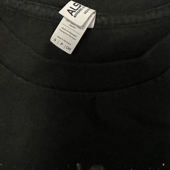 Bad Bunny YHLQMDLG Tee Size Small - Picture 4 of 5